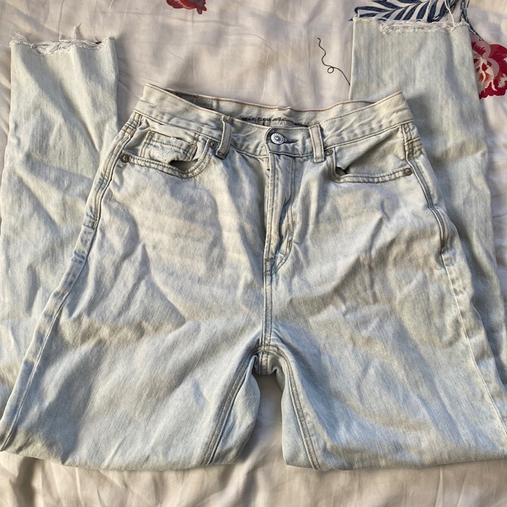 American eagle mom jeans